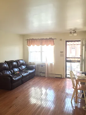 Rented by Bedford Realty USA Corp | media 9