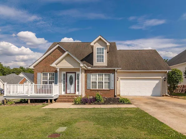 301 Stallion Rd, Greenville, SC 29617