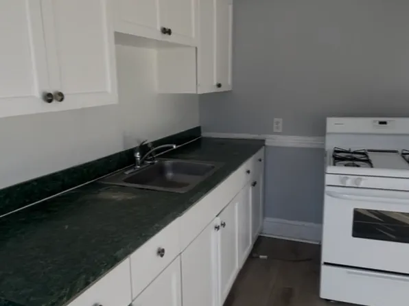 23 Vermont St #3, Waterbury, CT 06704