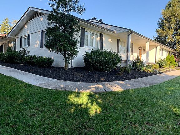 4th image of 7001 Wellington Dr