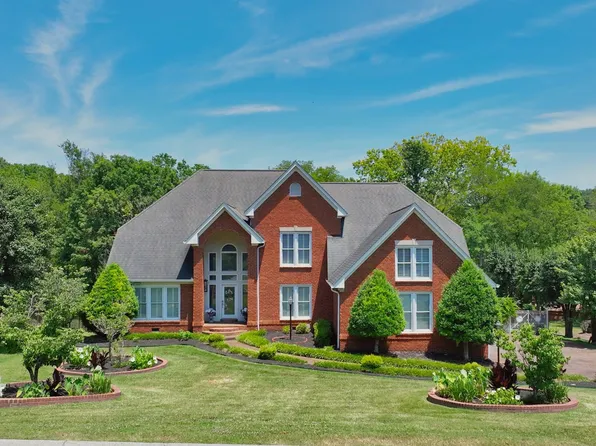 705 Rachel Dr, Goodlettsville, TN 37072