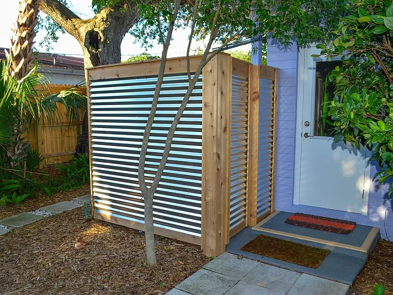Outside shower 3_08152019