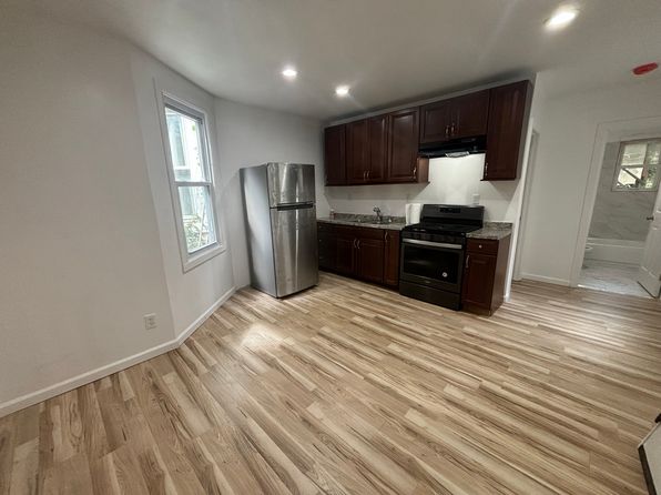 307B N 8th St #2