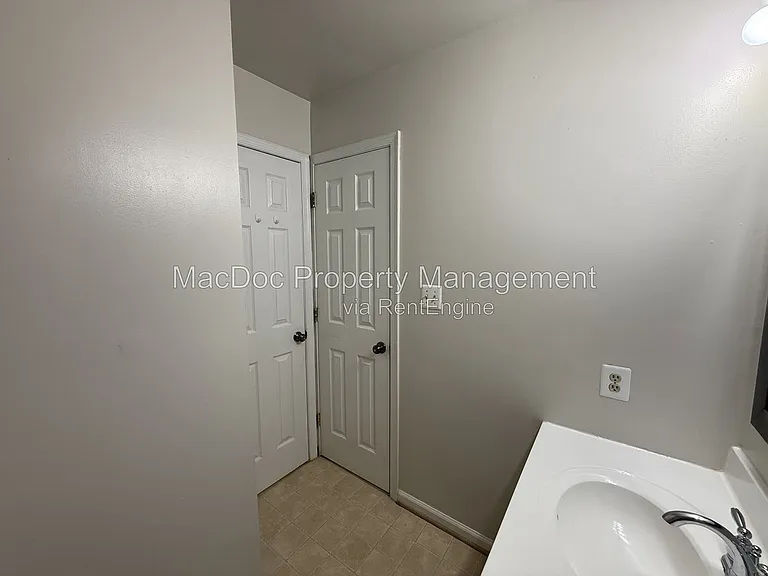 11185 Kensington Pl — Photo 30