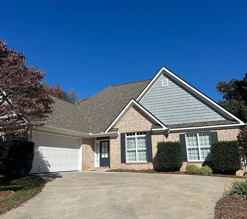 937 Brenau Point Dr