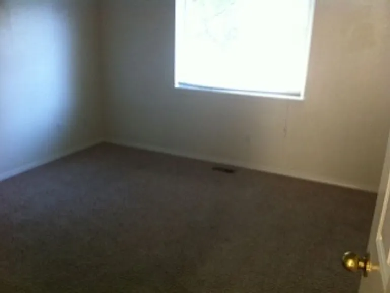 9143 W Cory Ln — Photo 4