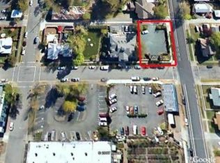 243 SW I St, Grants Pass, OR 97526