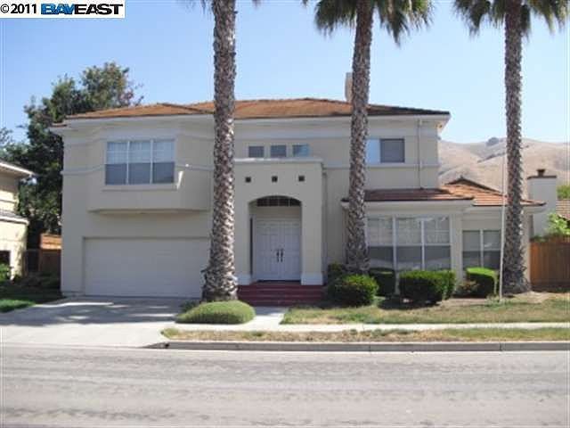 2nd image of 38674 Dow Ct