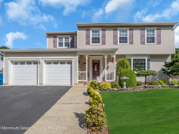 21 Cherry Tree Circle, Howell, NJ 07731