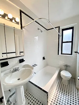 Rented by Bruma Realty LLC | media 5