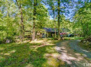 2010 Damascus Church Rd, Chapel Hill, NC 27516