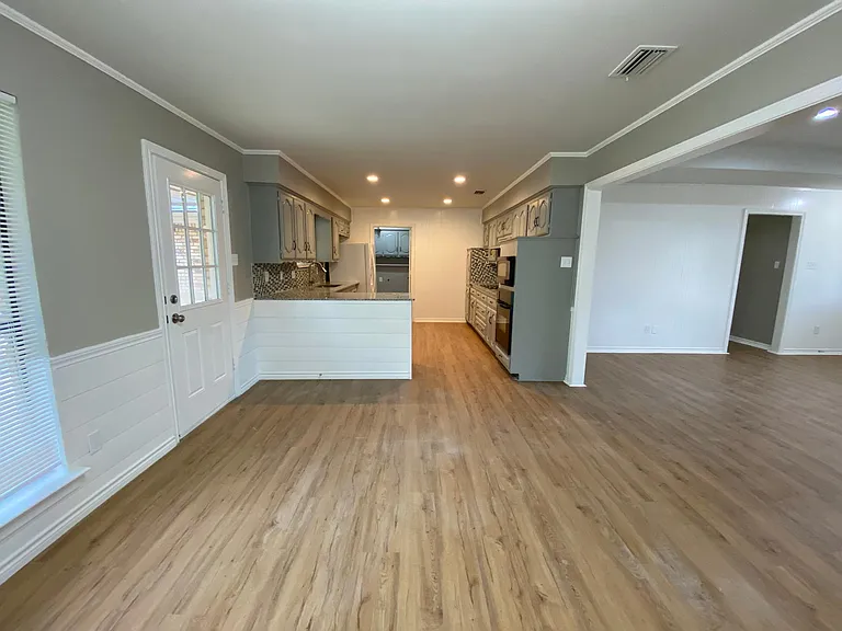 307 Wildwood Ln — Photo 18