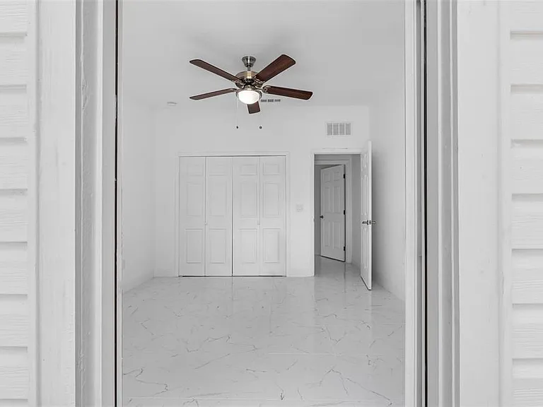 6847 Woodsman Dr — Photo 12