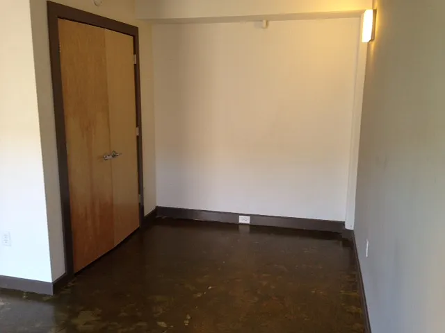 Jernigan Hall — Photo 11
