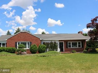 165 Highland Rd, Chambersburg, PA 17202