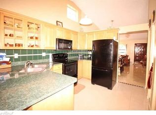 5731 W 21st Ct, Hialeah, FL 33016