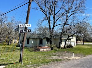 124 S Main St, Lavon, TX 75166