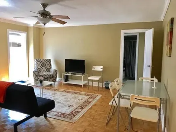 300 Peachtree St NE APT 14N, Atlanta, GA 30308