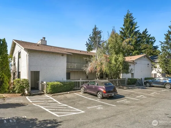 13235 12th Avenue SW #112, Burien, WA 98146