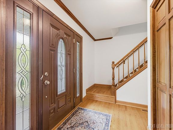 3rd image of 221 Wakefield Ln