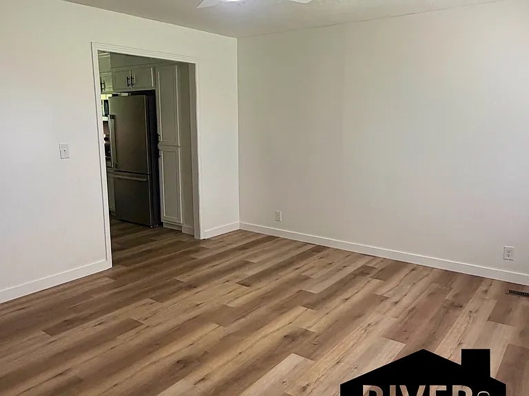 206 Madison Ave — Photo 8