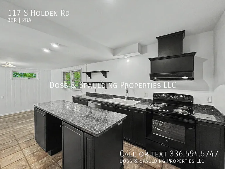117 S Holden Rd — Photo 8