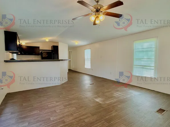 4228 Satellite Dr, Fort Worth, TX 76244