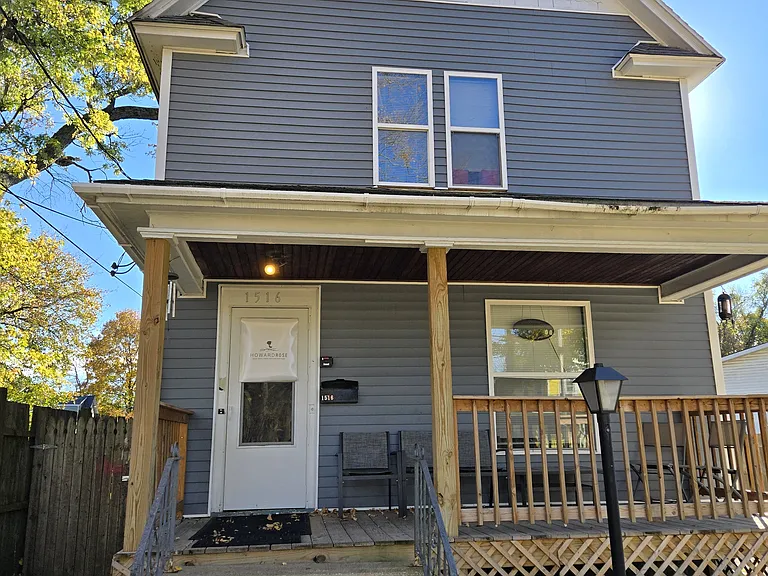 1516 E Main St — Photo 1