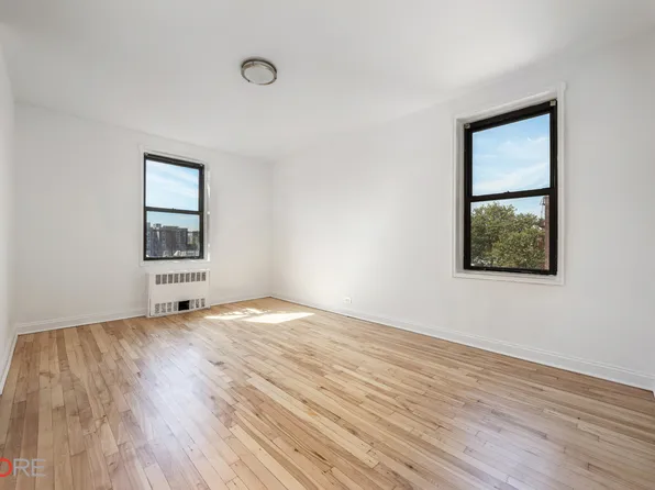 88-10 34th Avenue image 5 of 9