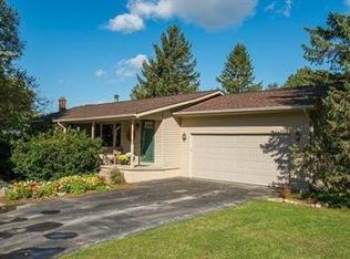 474 Iris Ln, Saline, MI 48176