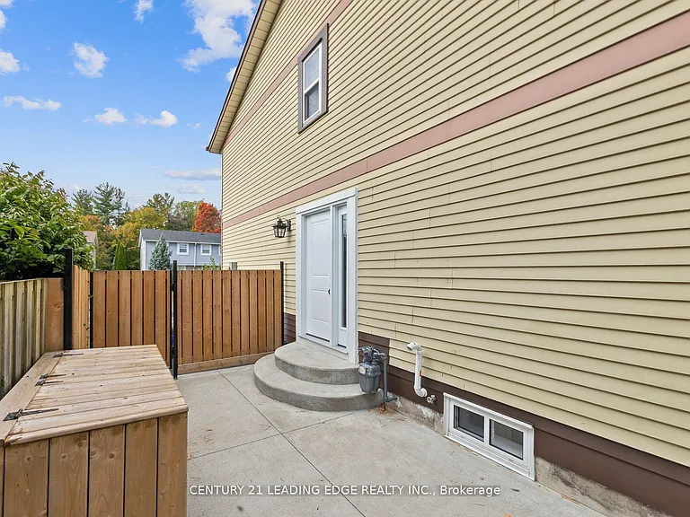 317 Homestead Dr — Photo 26