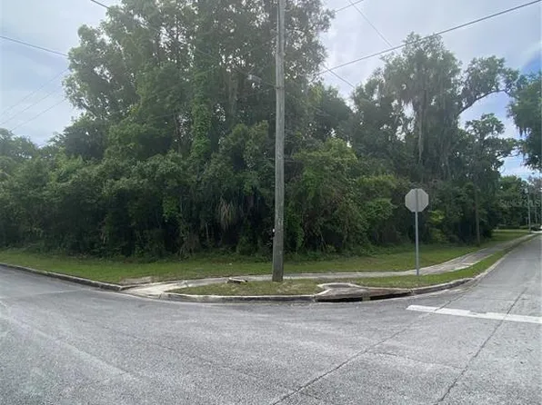 401 S Kentucky Ave #1, Deland, FL 32724