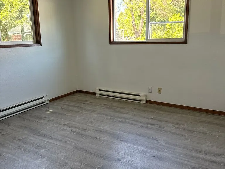 339 Chase Ave — Photo 7