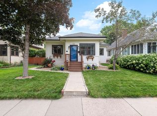 466 Macalester St, Saint Paul, MN 55105