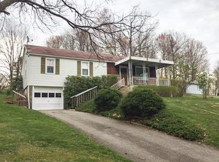 2108 Dime Rd, Vandergrift, PA 15690