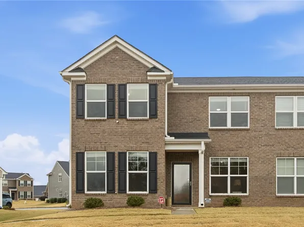 333 Village Boundary, Anderson, SC 29621