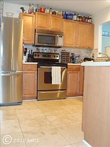 4th image of 1342 Bennett Pl