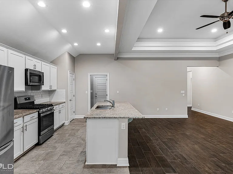 3351 Grand Lake Dr — Photo 14