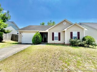 3841 Meteor Dr, Hope Mills, NC 28348