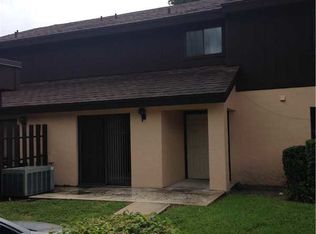 666 Lock Rd, Deerfield Beach, FL 33442