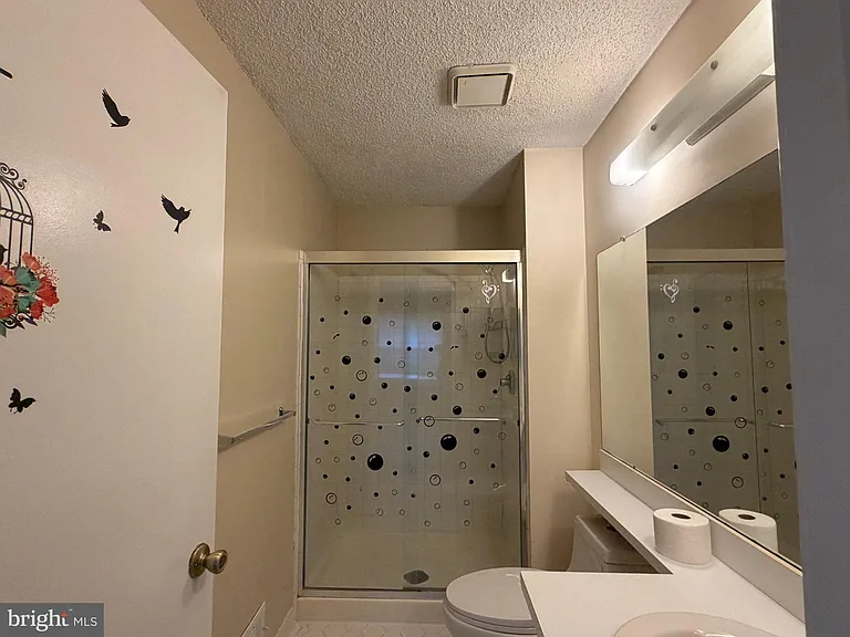 8 Joyner Ct — Photo 18