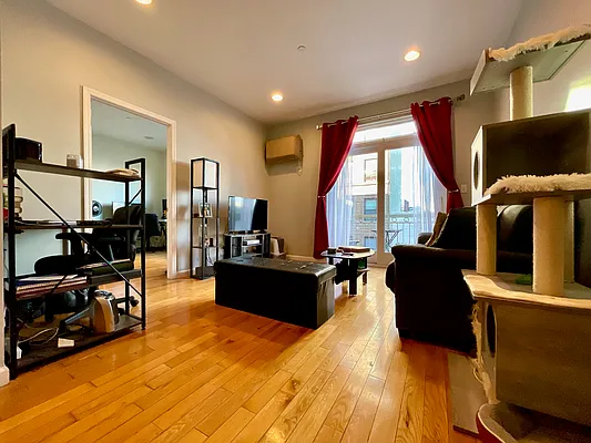 Rented by Corcoran | media 10