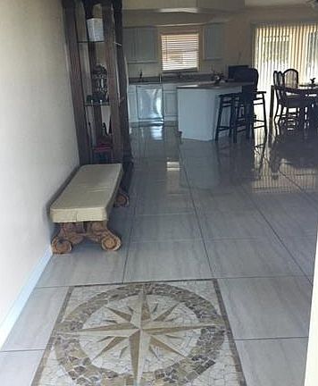 4th image of 914 Bell Blvd S