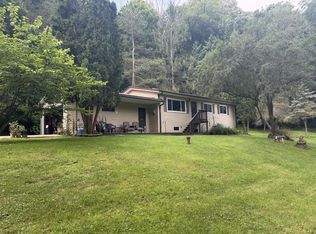 29053 State Highway 27, Cashton, WI 54619
