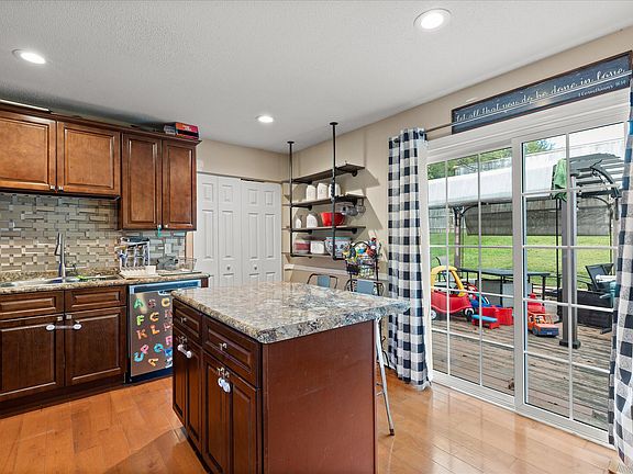 4th image of 9037 Birchwood Pike