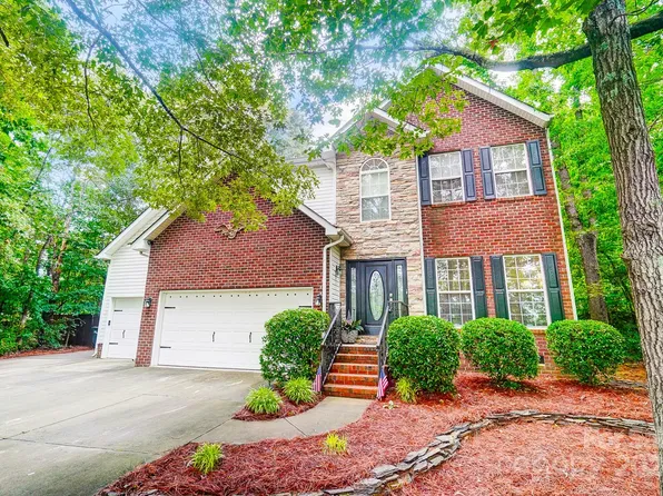 2924 Rainwater Ct, Monroe, NC 28110