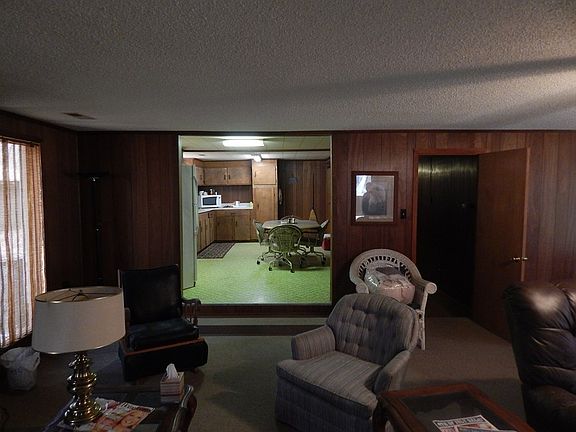 5th image of 121 Lake Marion Ln