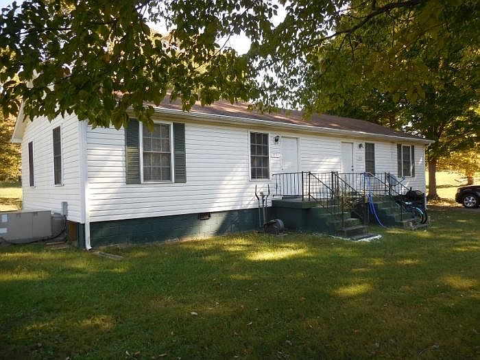 1st image of 1951 Batts Ln