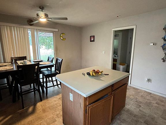 4th image of 8084 Dixon Ln