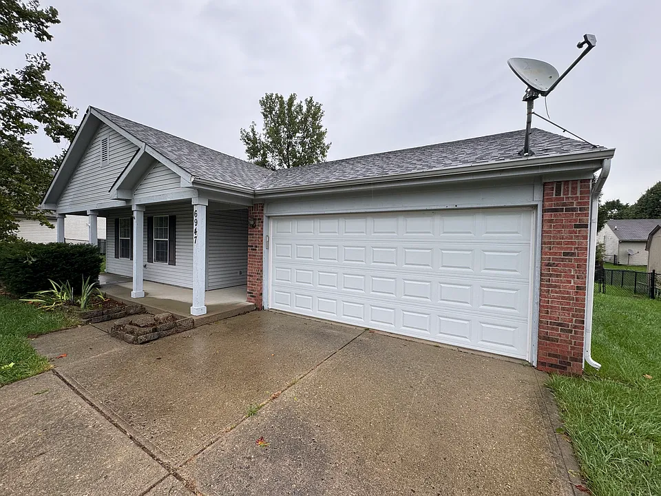 6947 Raritan Dr
